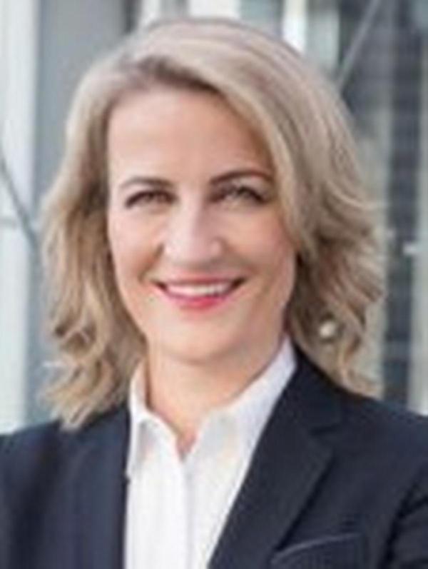 Daniela Pešková, Česká spořitelna