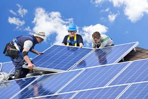 Nové kurzy v oblasti fotovoltaiky a fotovoltaických systémů