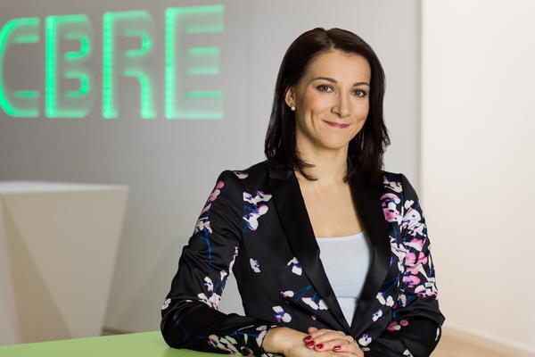 Katarína Brydone, CBRE