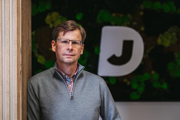 Josef Simpartl, Dáme Jídlo