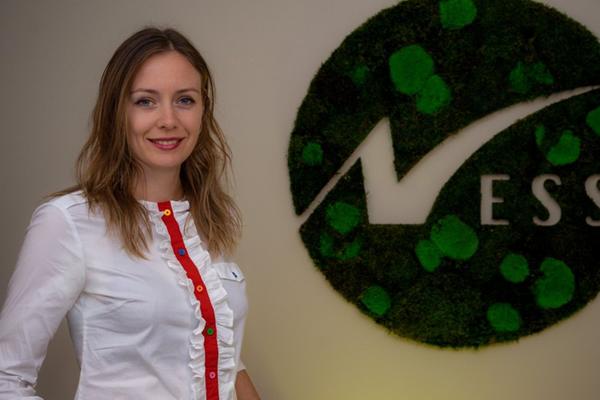 Anna Laviana Ludvíková, Ness Czech